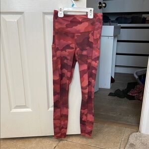 Athleta Kids Leggings - Red and Pink Camo